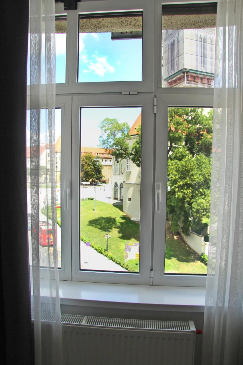 Cardinal Apartments Загреб Екстер'єр фото